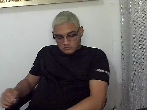 boyhot07 online show from 04.03.26