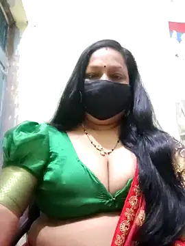 PINKI 024 online show from 05.04.26