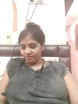 JiyaQueen26 online show from 04.06.26