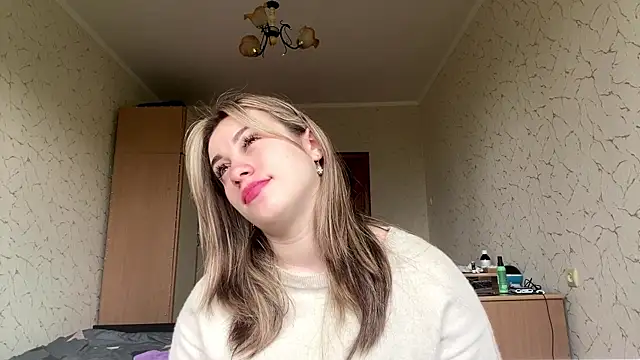 SpringSummers online show from 04.30.26