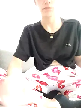 Snapshot of Lolaa92i chatting on 04.03.26 Lolaa92i online show from 04.03.26