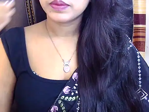 Noor Zarin online show from 04.27.26