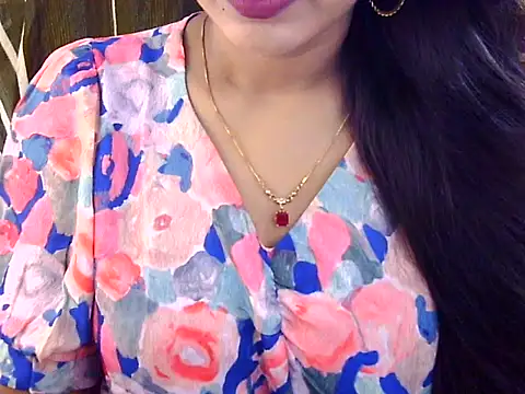 Noor Zarin online show from 05.14.26