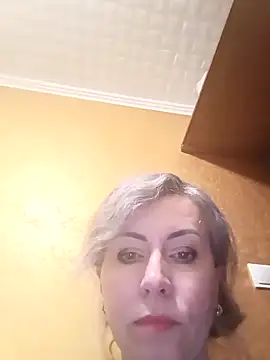 Snapshot of TaynaSecret chatting on 04.02.26 TaynaSecret online show from 04.02.26