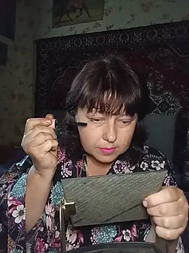 Snapshot of AuroKaria chatting on 06.03.26 AuroKaria online show from 06.03.26