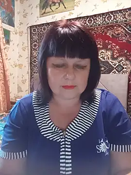 Snapshot of AuroKaria chatting on 06.16.26 AuroKaria online show from 06.16.26