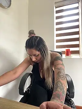 Isabella varella- online show from 04.29.26