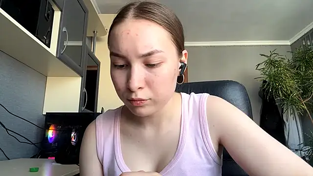 Milaissocute online show from 05.21.26