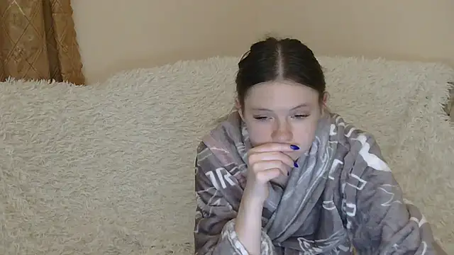 JessicaHolland1 online show from 05.08.26
