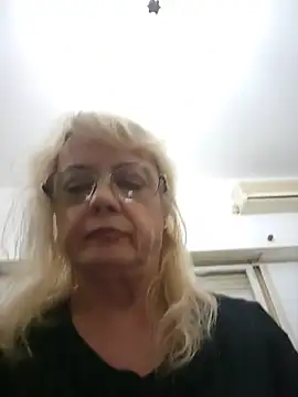 MatureElegantWidow online show from 05.10.26