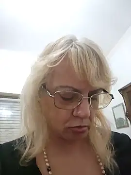 MatureElegantWidow online show from 05.19.26