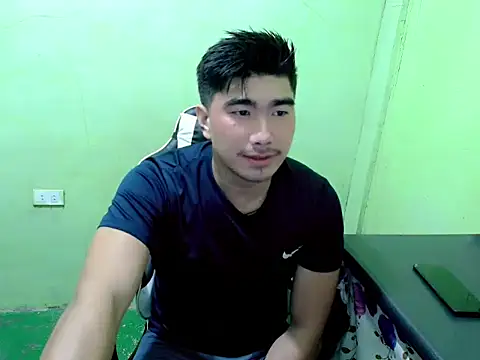 Hunkfireman online show from 07.08.26