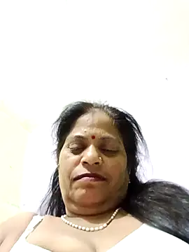 Snapshot of SEEMA_012 chatting on 04.26.26 SEEMA 012 online show from 04.26.26