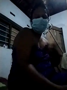 Snapshot of Mishel_Qween chatting on 04.07.26 Mishel Qween online show from 04.07.26