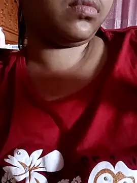 Hot-Kareena online show from 04.04.26