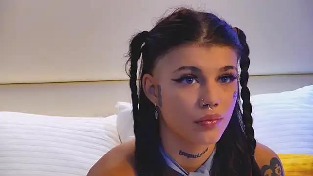 YasminnStorm online show from 05.03.26