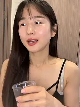 Hinako 0012 online show from 05.27.26