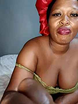 Snapshot of supersexy34 chatting on 04.19.26 supersexy34 online show from 04.19.26