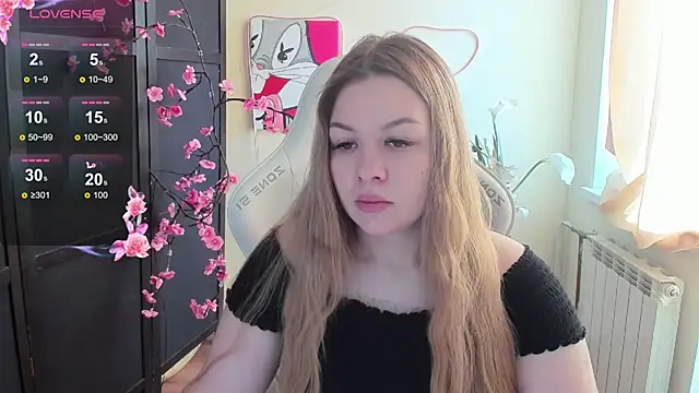 Snapshot of AmeliePeach chatting on 04.30.26 AmeliePeach online show from 04.30.26