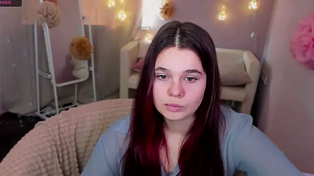Kacey Love online show from 05.05.26