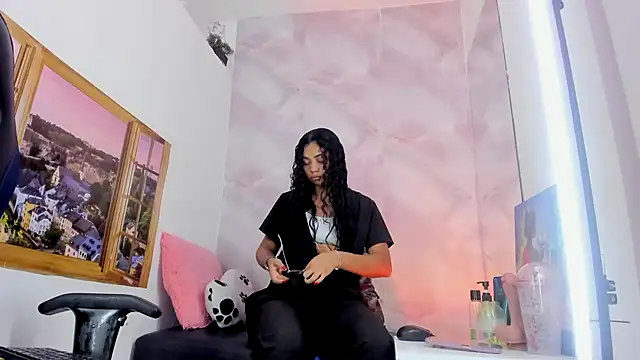 EllyBloom online show from 06.15.26