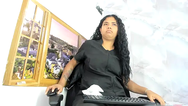 EllyBloom online show from 06.19.26