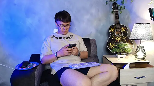 owen xxx online show from 04.05.26