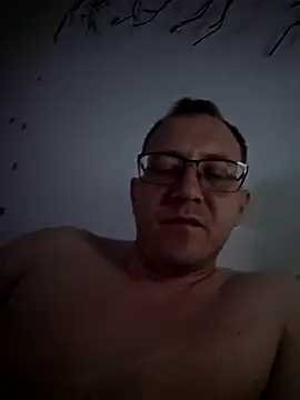 Snapshot of Adamus41 chatting on 04.06.26 Adamus41 online show from 04.06.26
