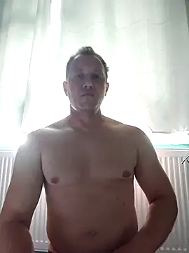 Snapshot of Adamus41 chatting on 05.04.26 Adamus41 online show from 05.04.26