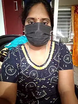 Snapshot of lovely-telugu chatting on 04.08.26 lovely-telugu online show from 04.08.26