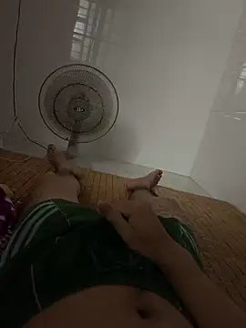 Snapshot of tanluc144444 chatting on 04.11.26 tanluc144444 online show from 04.11.26