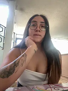vampiralatina online show from 05.14.26