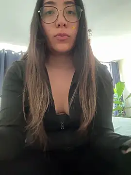 vampiralatina online show from 05.20.26