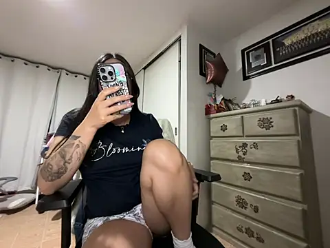 vampiralatina online show from 05.24.26