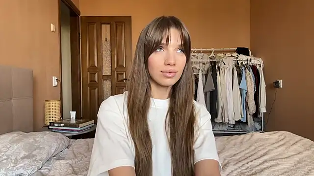 Snapshot of ArtieThoman chatting on 04.08.26 ArtieThoman online show from 04.08.26