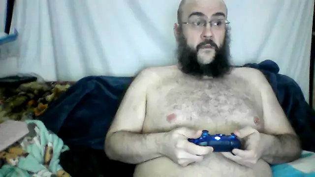 BriTheTopBear online show from 04.28.26