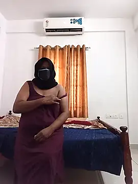 Snapshot of saliya190 chatting on 04.07.26 saliya190 online show from 04.07.26