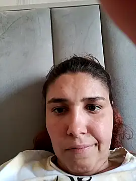 Iukia online show from 04.06.26