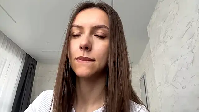 BrandyNorthcott online show from 05.03.26