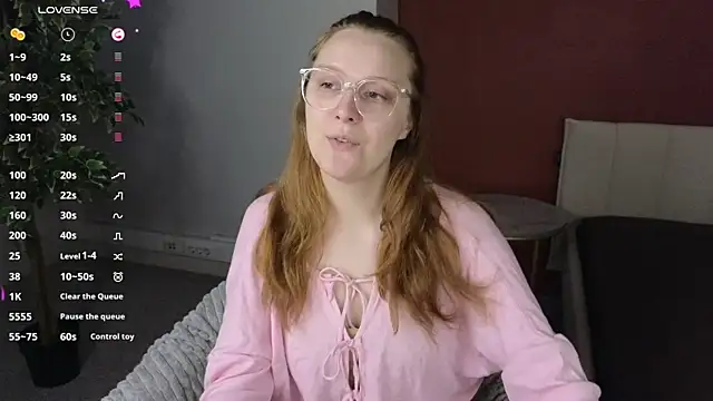 JessieWayy online show from 05.15.26