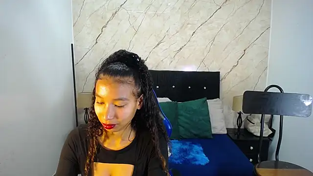 hasley cute online show from 04.27.26