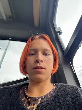 Mia 0-4 online show from 07.04.26