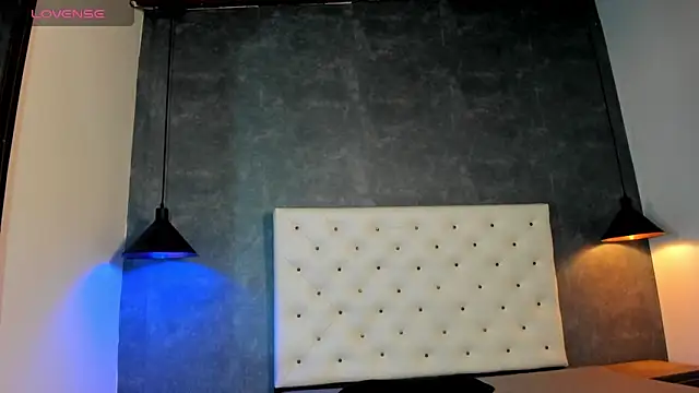 Jara Chick online show from 05.22.26