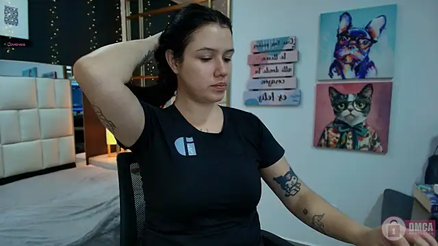 aria bloomer online show from 05.12.26
