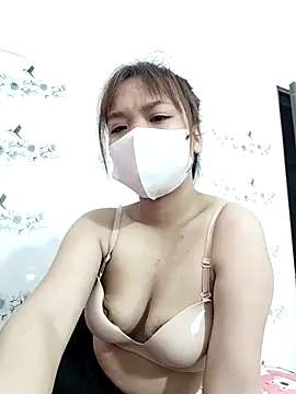 Snapshot of Tu_chin chatting on 04.12.26 Tu chin online show from 04.12.26