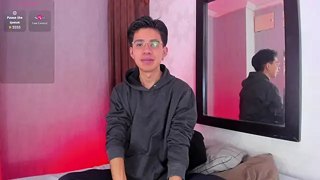 youn rider online show from 04.28.26
