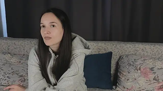 CutieFru1t online show from 04.14.26