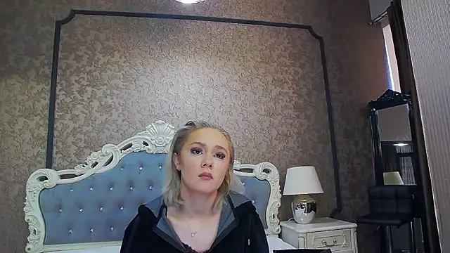 Snapshot of Ivy_Quin chatting on 05.23.26 Ivy Quin online show from 05.23.26