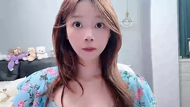 Lilababy00 online show from 05.10.26