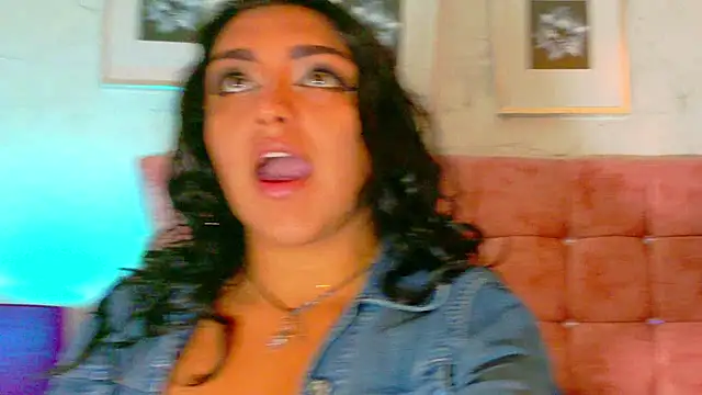 Celeste Rivera online show from 05.22.26